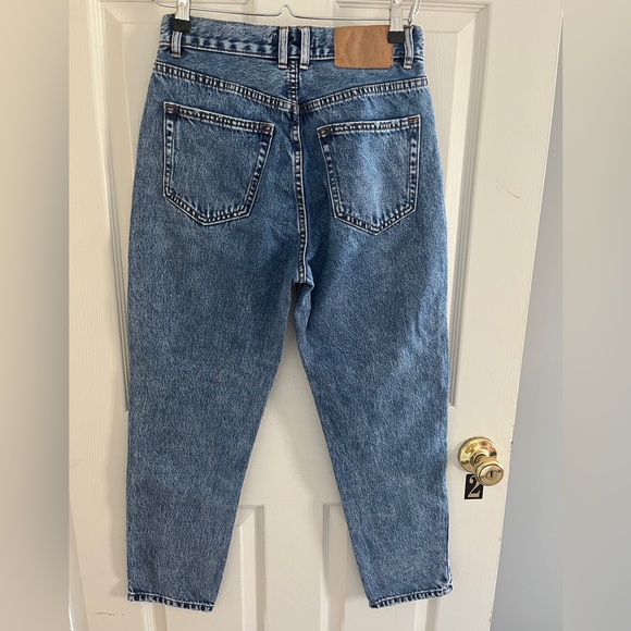 Pull & Bear High-waist Mom Jeans - Picture 7 of 8